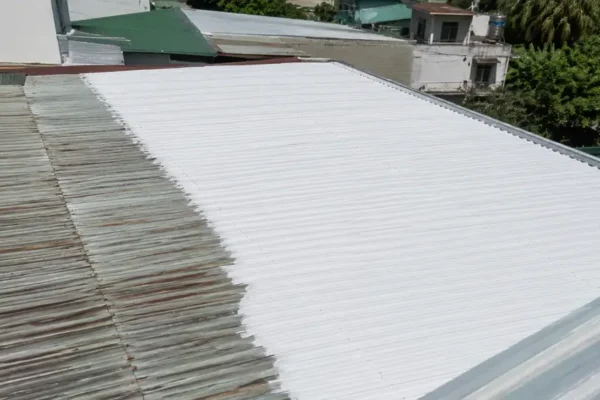 Quy trình sơn chống nóng mái tôn tại Huế gồm những bước nào?