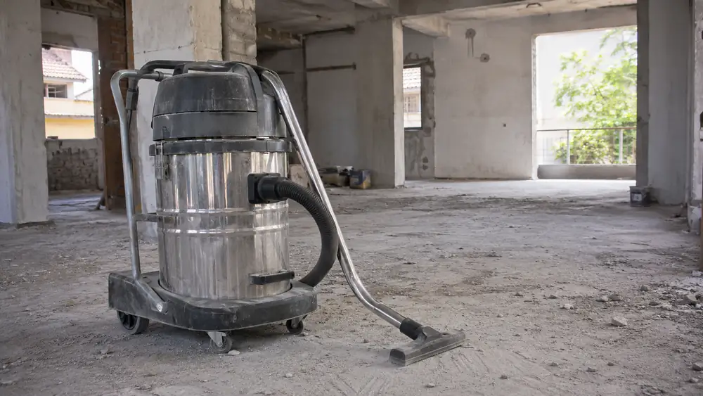 Cần chuẩn bị gì trước khi đặt cho thuê máy hút bụi công nghiệp tại Huế?