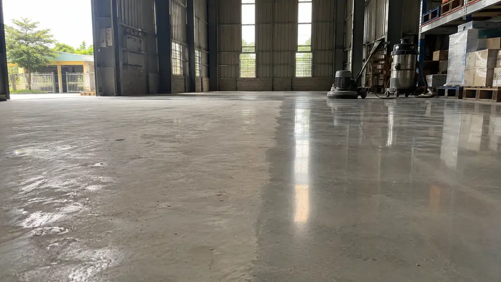 Đánh bóng sàn bê tông tại Huế cho nhà xưởng, kho hàng tại Huế cần lưu ý gì?