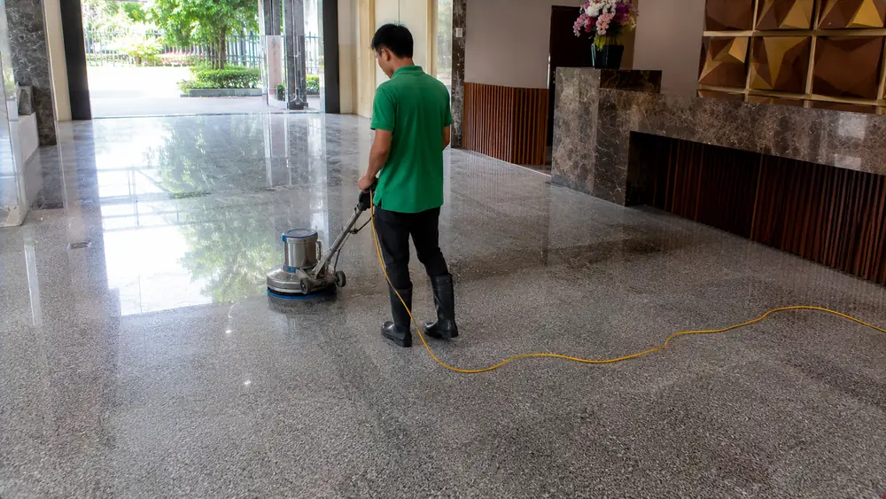 Đá granit sau phục hồi ở Huế nên lau bằng hóa chất nào để không bị mờ lại?