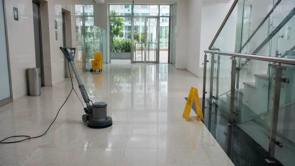 Vệ sinh công nghiệp tại Huế cho nhà xưởng, kho hàng tại Huế cần lưu ý gì?
