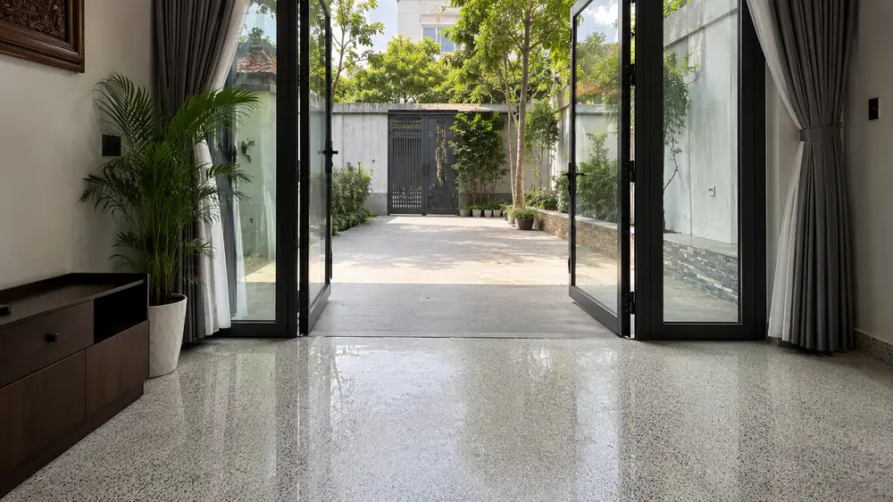 Đá mài sau phục hồi ở Huế nên chống bám bẩn khu vực bếp và hành lang thế nào?