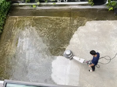 Sàn đá granit ở sảnh khách sạn Huế bị mờ lối đi: xử lý điểm hay toàn sàn?